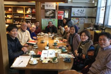 賑やかだった朝茶会